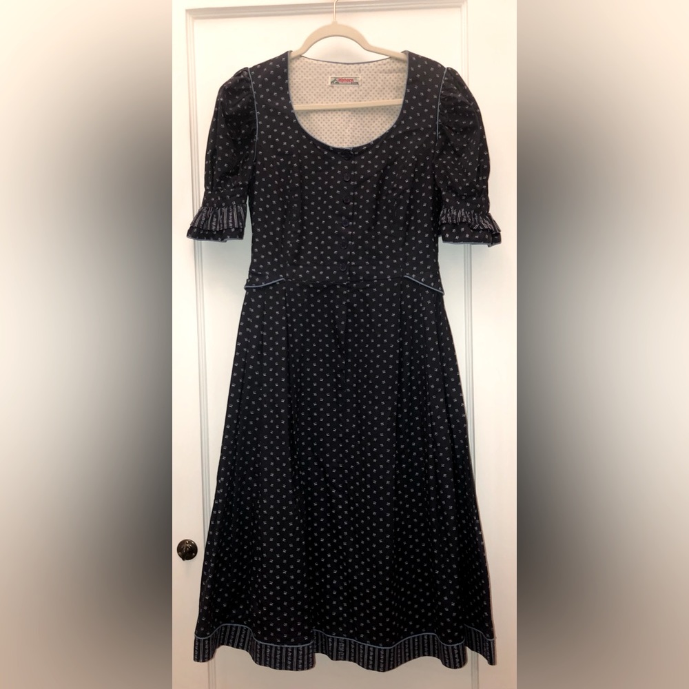 Vintage Blue Floral Cottage Core Alphorn Dress / Gunne Sax Style